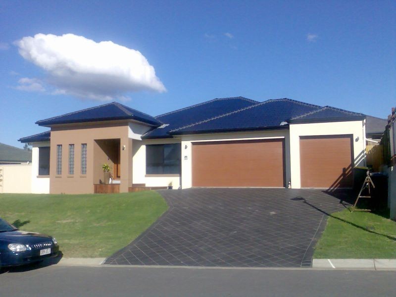 8 May Street, Parkinson QLD 4115