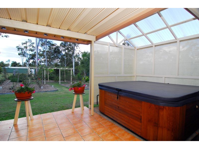 230-232 Lyon Drive, New Beith QLD 4124