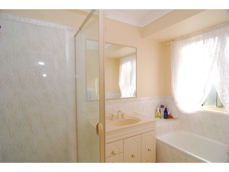 230-232 Lyon Drive, New Beith QLD 4124