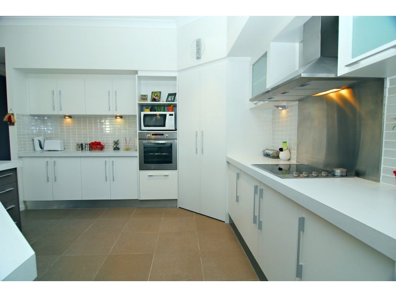 223-225 Equestrian Dr, New Beith QLD 4124