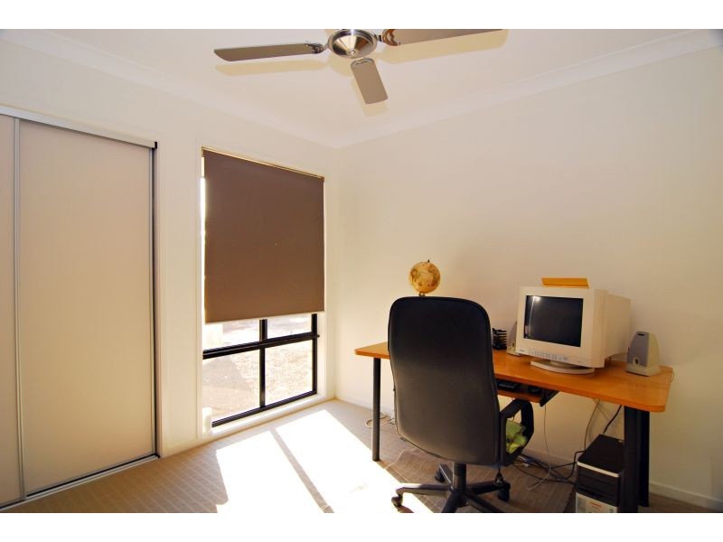 223-225 Equestrian Dr, New Beith QLD 4124