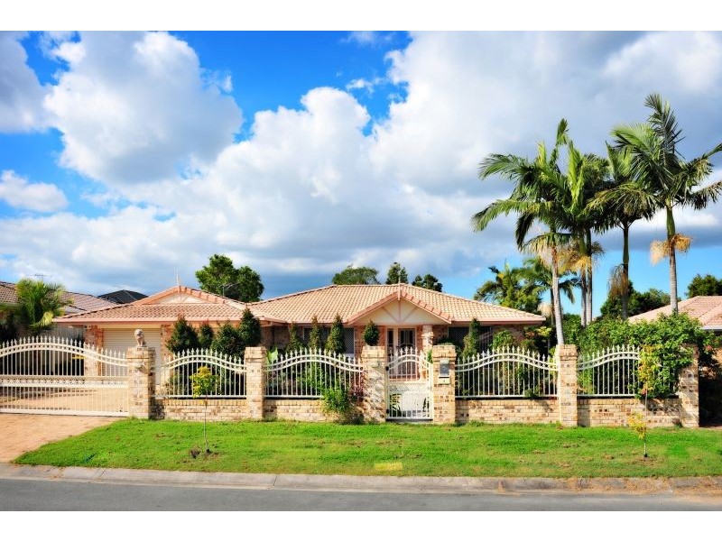 8 Waterlily Court, Calamvale QLD 4116