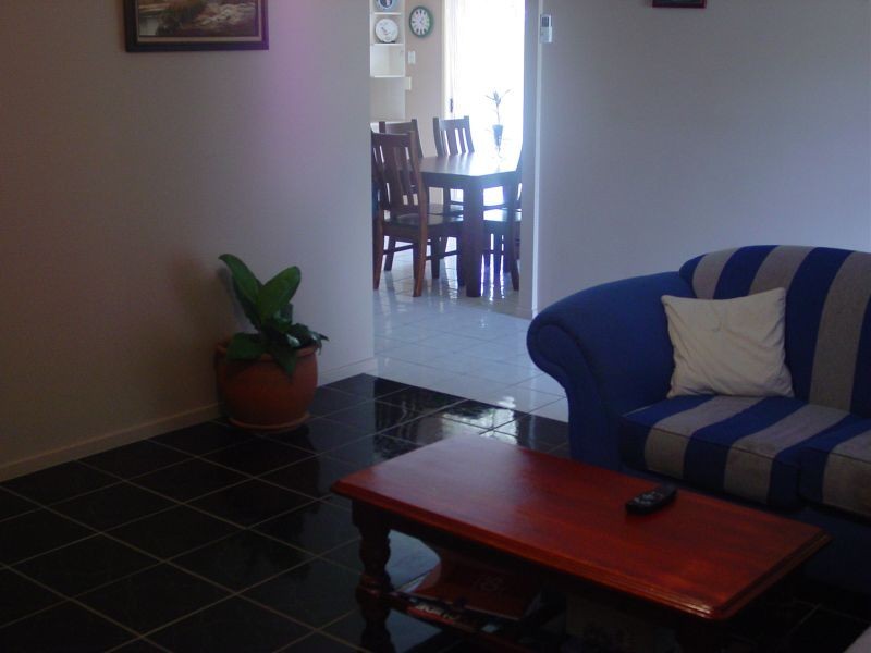 93 Redgum Drive, Regents Park QLD 4118