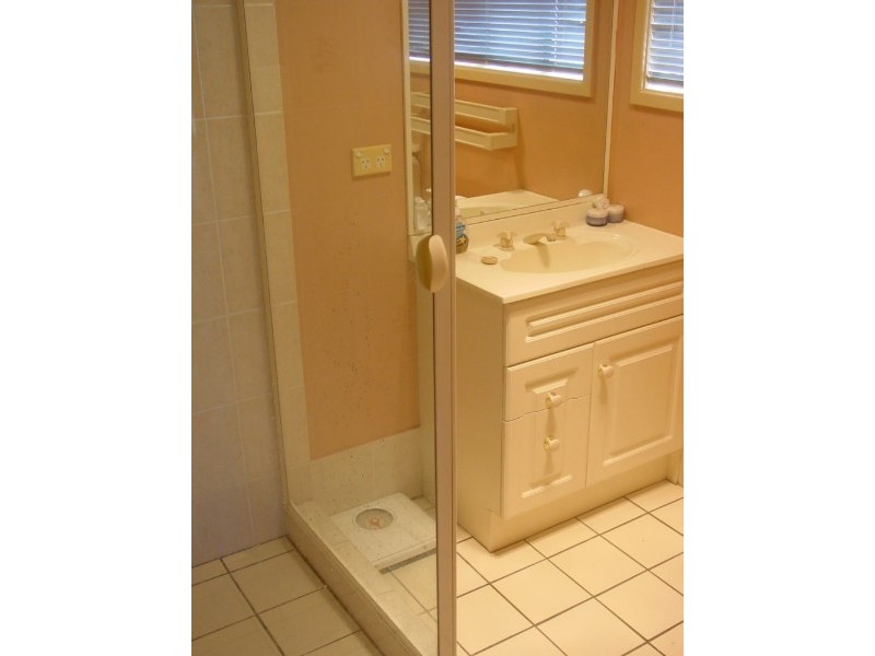 93 Redgum Drive, Regents Park QLD 4118