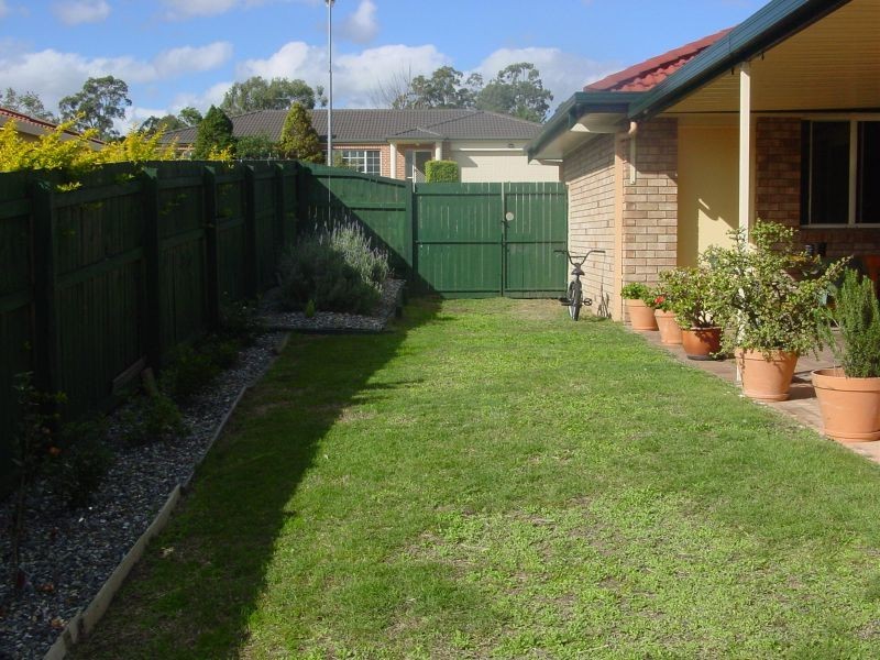 93 Redgum Drive, Regents Park QLD 4118