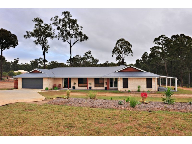 2 Cockatiel Court, Greenbank QLD 4124