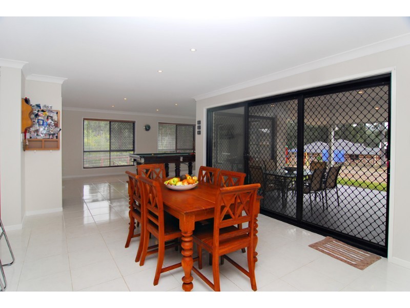 2 Cockatiel Court, Greenbank QLD 4124