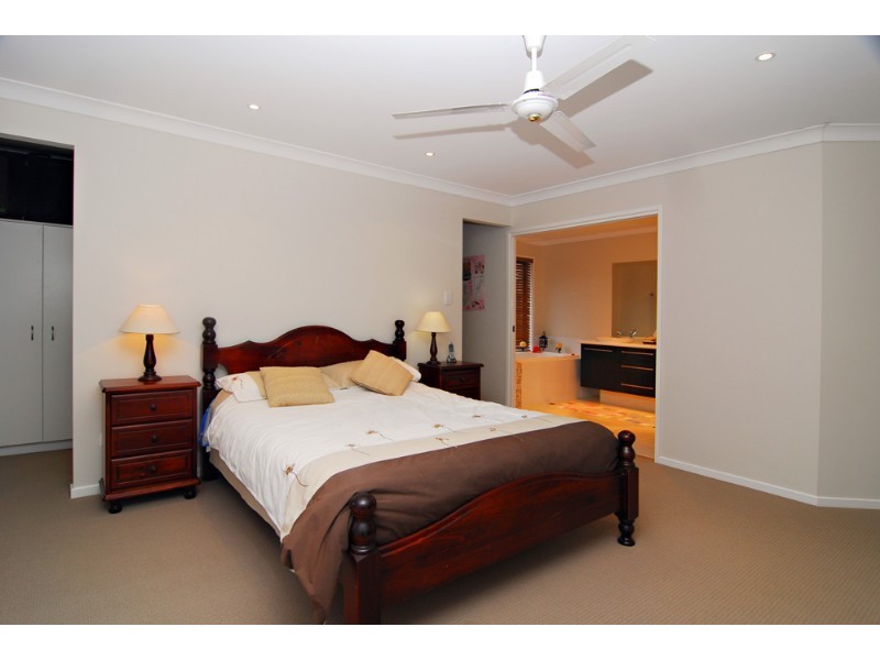 2 Cockatiel Court, Greenbank QLD 4124