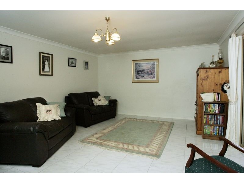 5 Casuarina Crescent, Calamvale QLD 4116