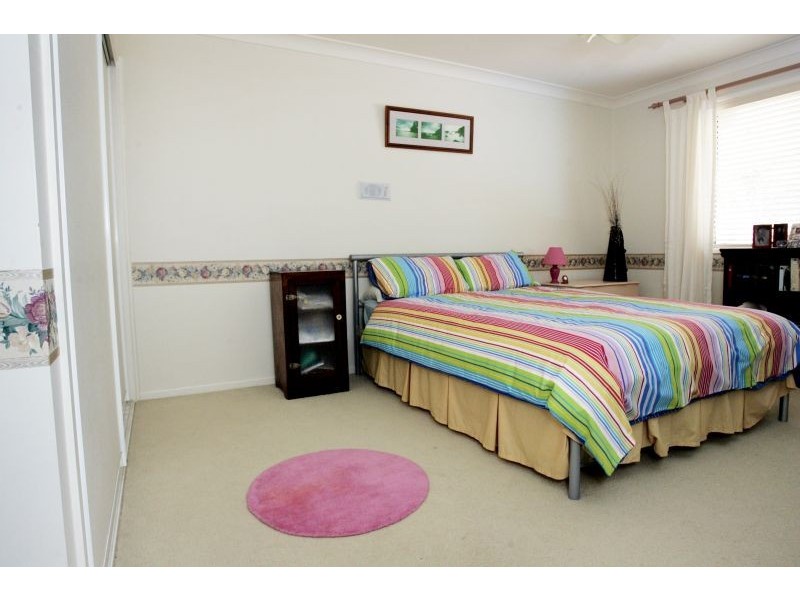 5 Casuarina Crescent, Calamvale QLD 4116