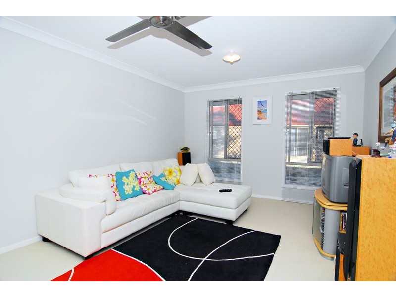 22 Tallowood Place, Jimboomba QLD 4280