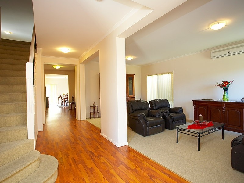 18 Waterbrooke Crescent, Drewvale QLD 4116