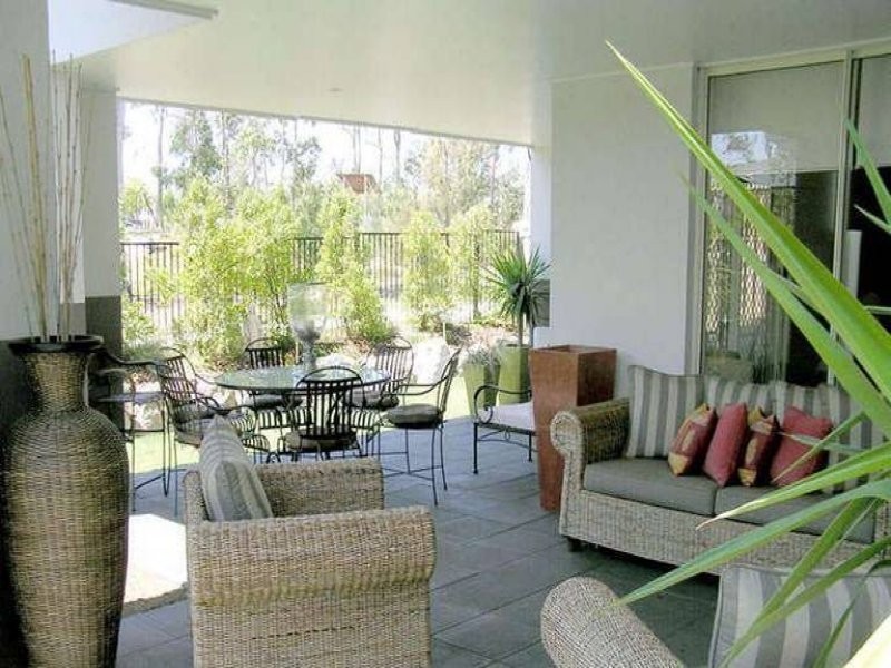 6 Nalbaugh Lane, Parkinson QLD 4115