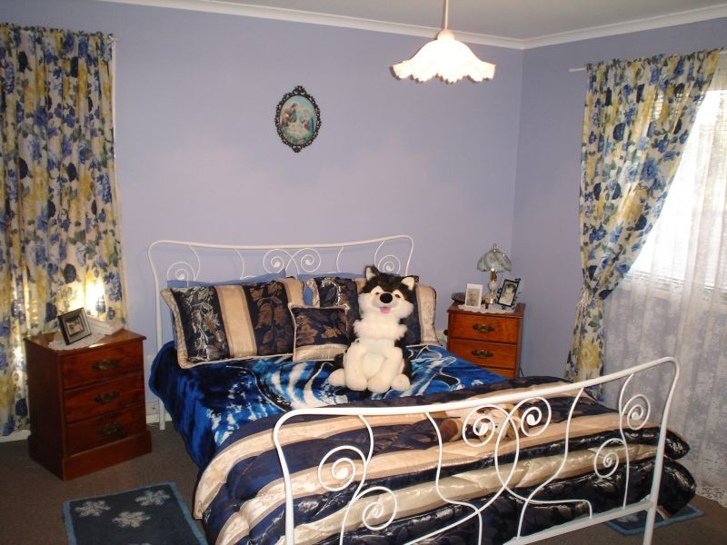 6 Waller Road, Browns Plains QLD 4118