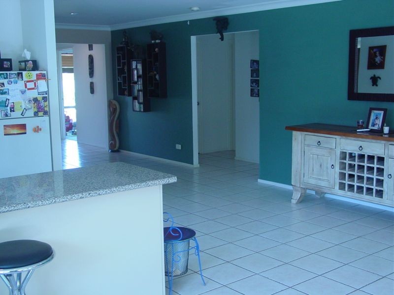 25 Tathra Street, Parkinson QLD 4115