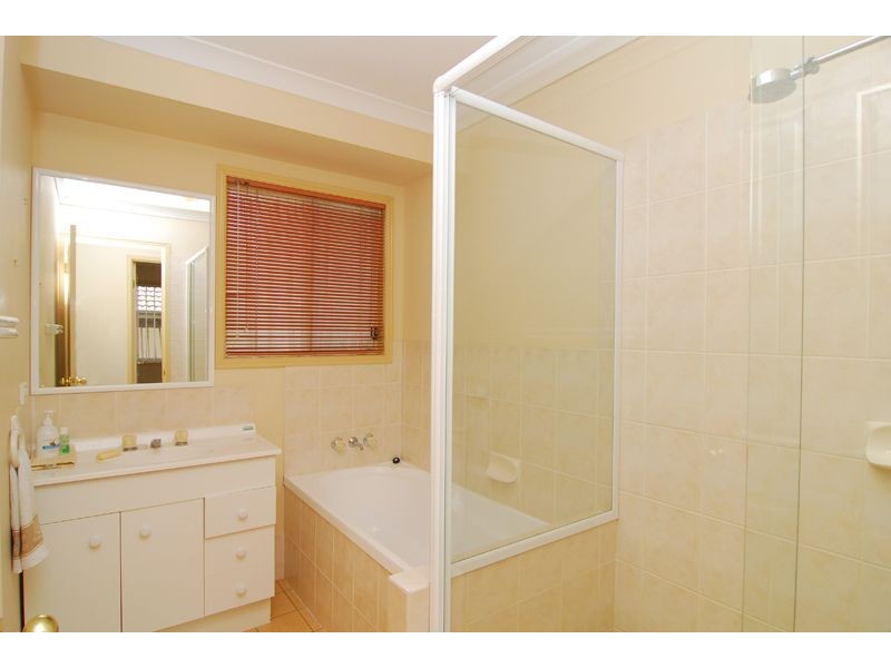 19 Elmwood Court, Boronia Heights QLD 4124