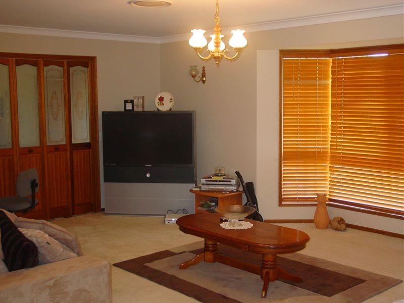 29 Chateau Street, Calamvale QLD 4116