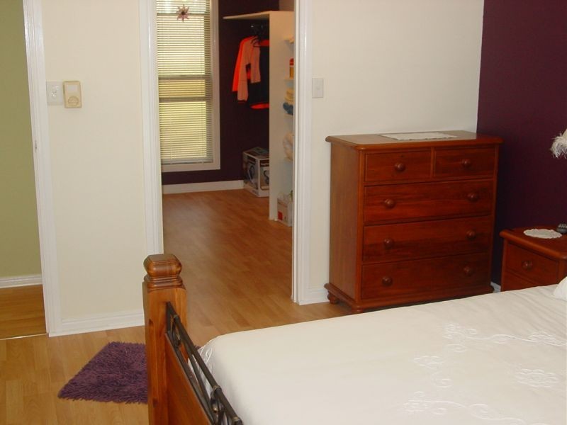 Edens Landing QLD 4207