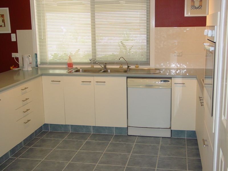 Edens Landing QLD 4207