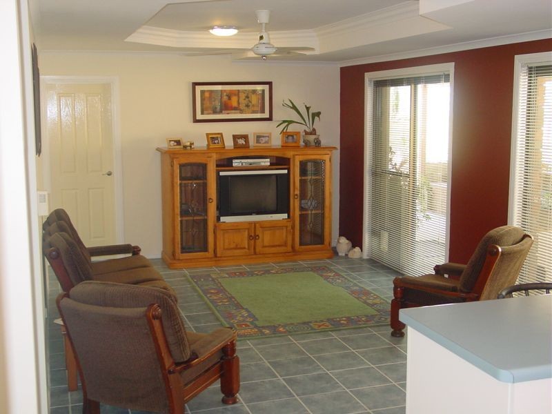 Edens Landing QLD 4207