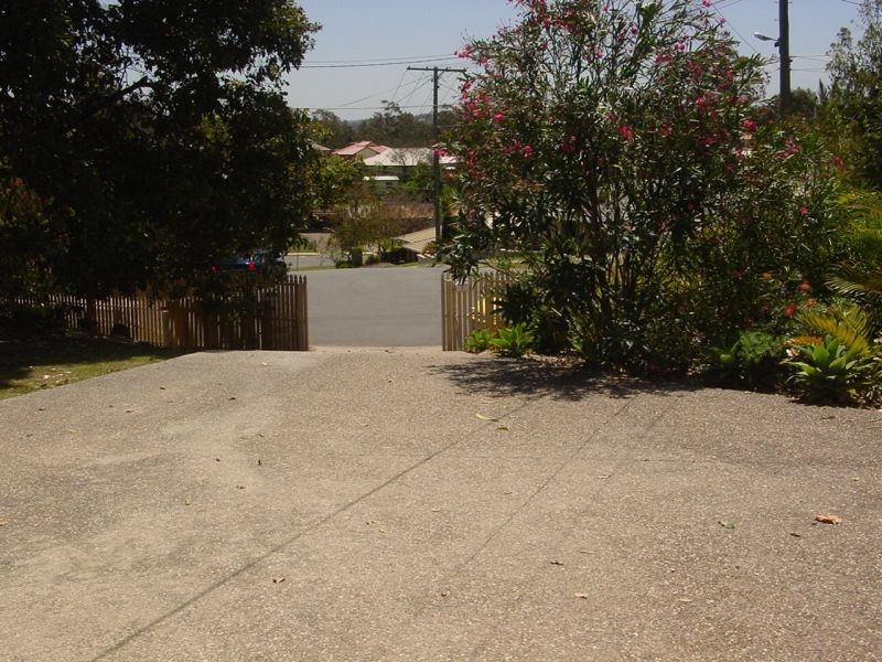 Edens Landing QLD 4207