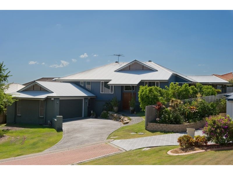 6 Ashton Plc, Springfield QLD 4300