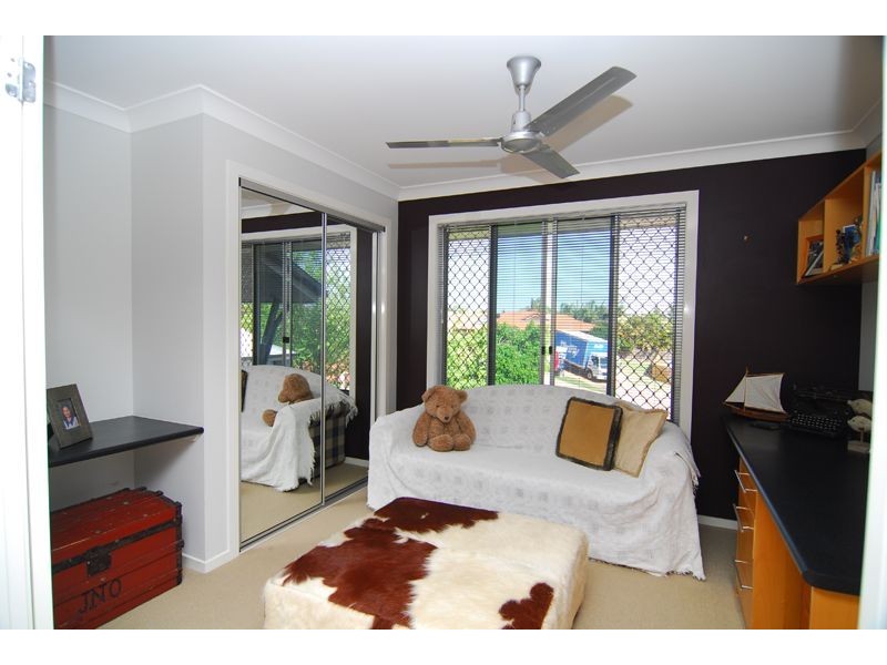 6 Ashton Plc, Springfield QLD 4300