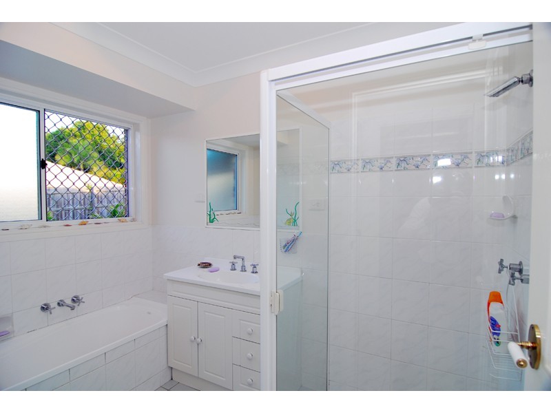 30 Tralee Place, Parkinson QLD 4115