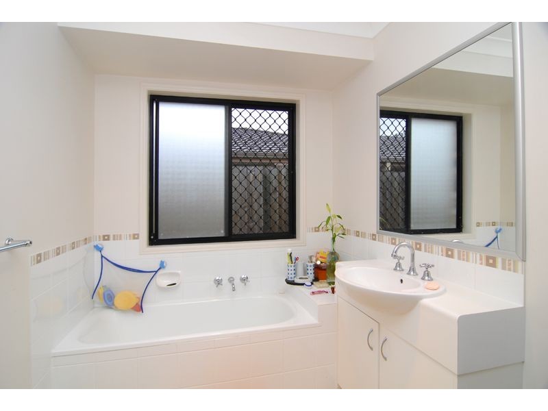 4 Jonker Court, Redbank QLD 4301