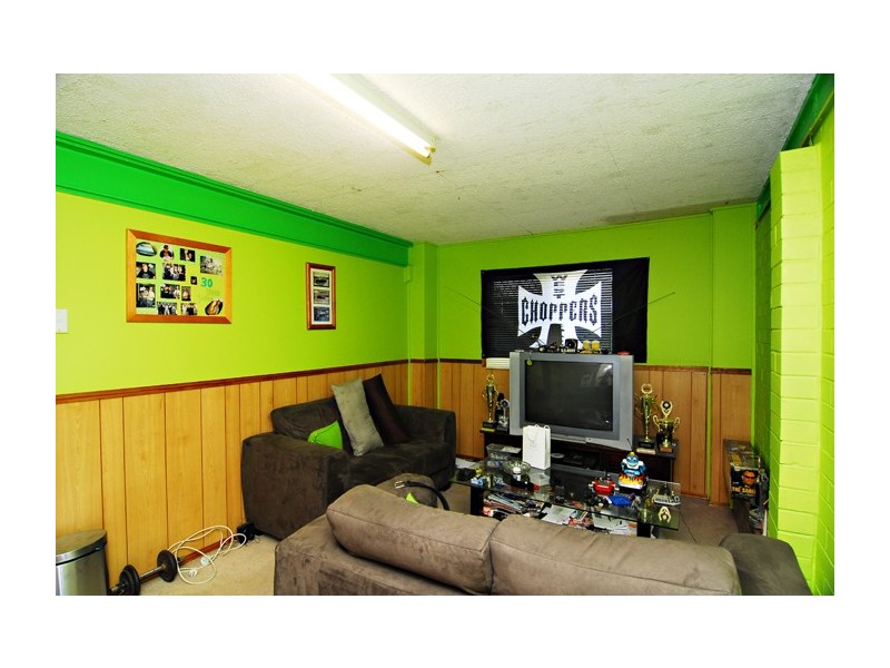 32 Waratah Drive, Crestmead QLD 4132