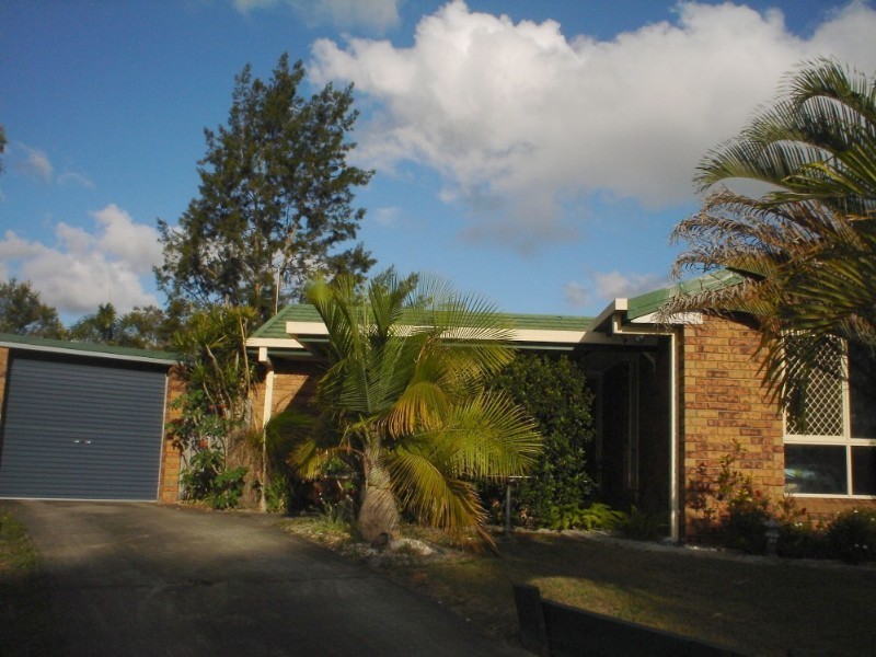 11 Robinson Court, Browns Plains QLD 4118