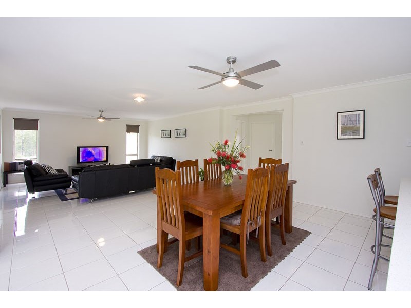 24-26 Goldfinch Court, Greenbank QLD 4124