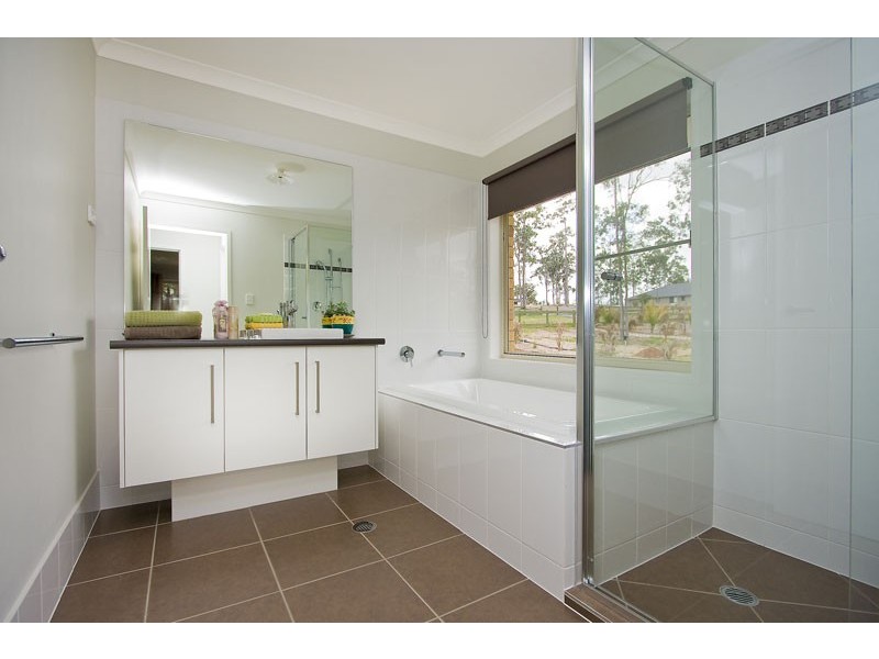 24-26 Goldfinch Court, Greenbank QLD 4124