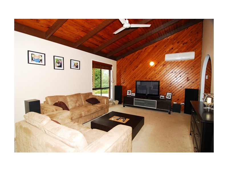 5 Honeyman Street, Mount Warren Park QLD 4207