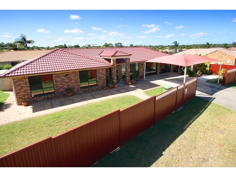 8 Brooke Street, Crestmead QLD 4132
