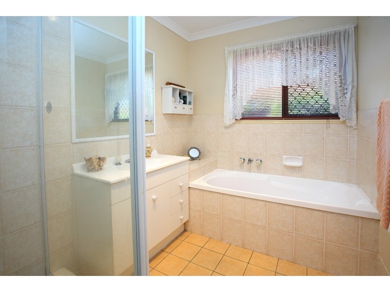 8 Brooke Street, Crestmead QLD 4132
