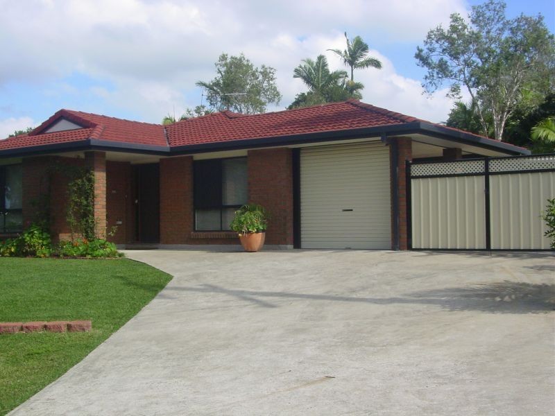 3 Ponderosa Street, Hillcrest QLD 4118