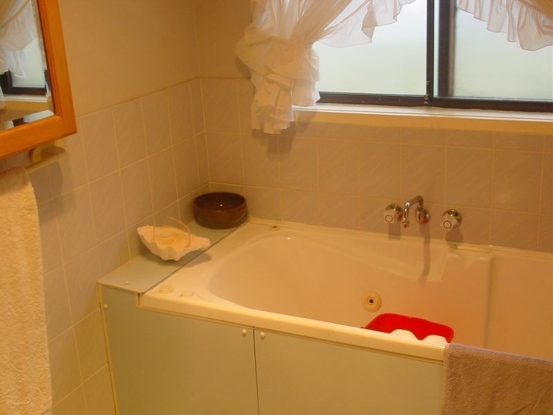 3 Ponderosa Street, Hillcrest QLD 4118