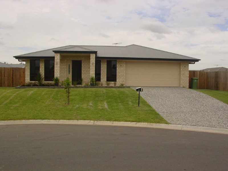 33 Ashmore Close, Marsden QLD 4132