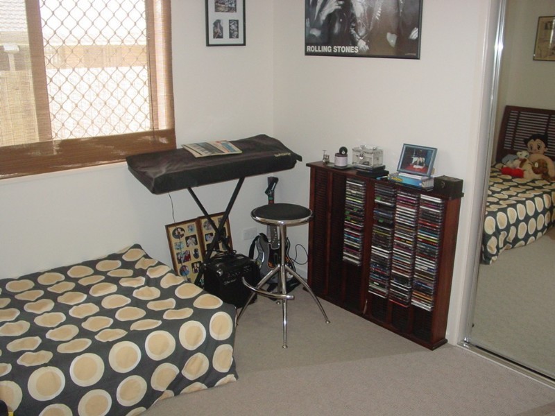 33 Ashmore Close, Marsden QLD 4132