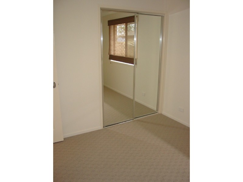 33 Ashmore Close, Marsden QLD 4132