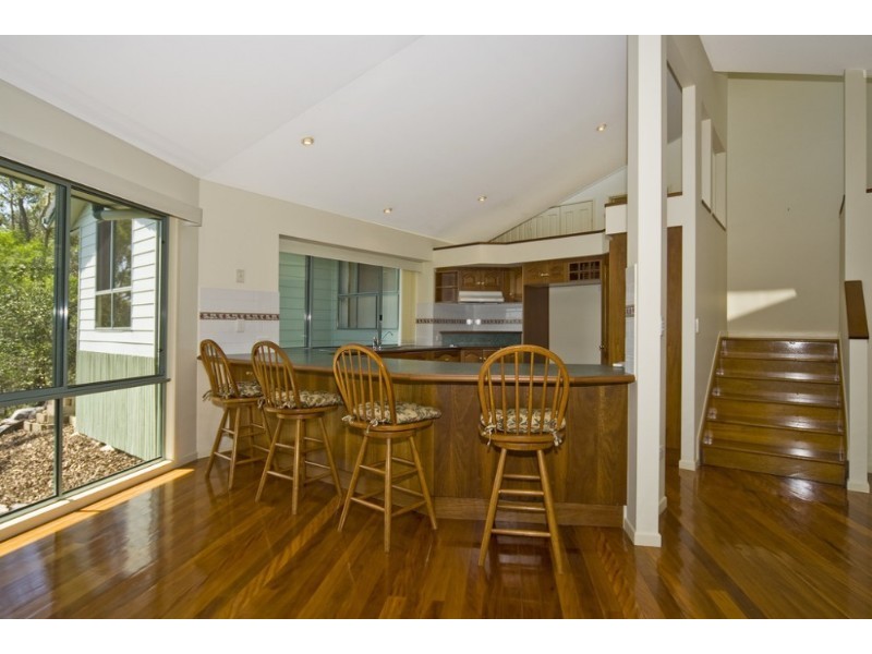 10 Raymond Court, Mount Warren Park QLD 4207