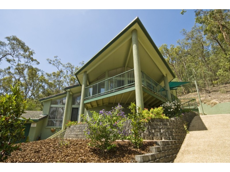 10 Raymond Court, Mount Warren Park QLD 4207