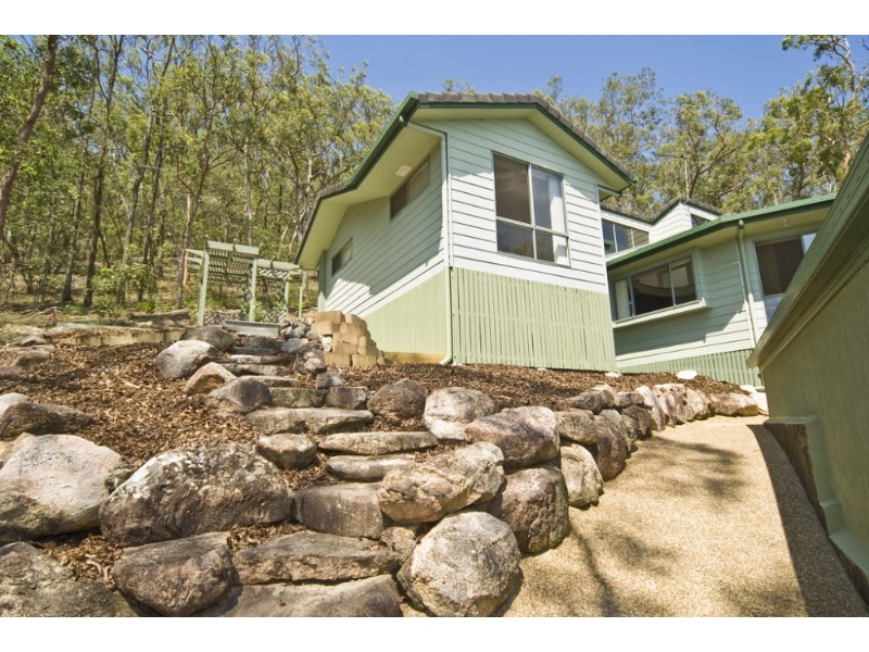 10 Raymond Court, Mount Warren Park QLD 4207