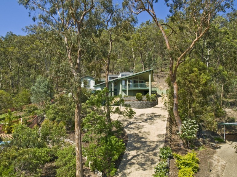 10 Raymond Court, Mount Warren Park QLD 4207