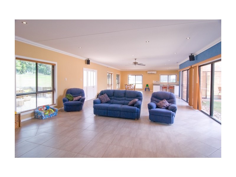 241 Equestrian Drive, New Beith QLD 4124
