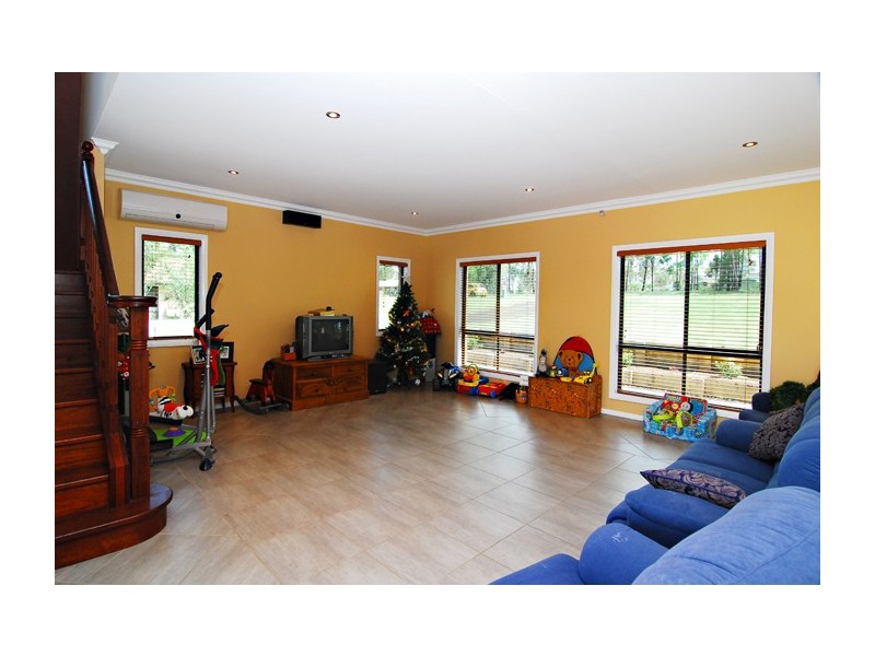 241 Equestrian Drive, New Beith QLD 4124