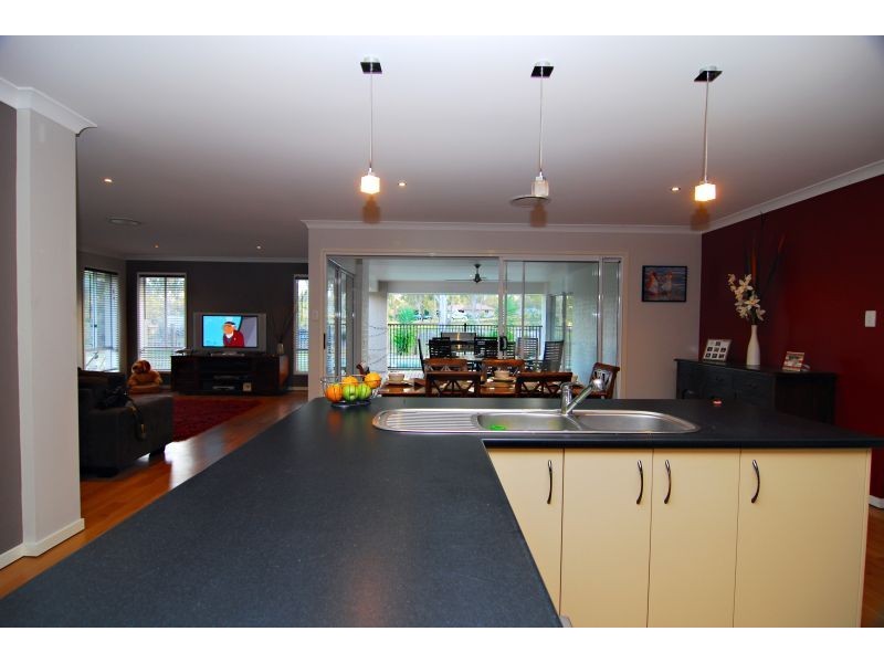37-39 Paperbark Court, New Beith QLD 4124