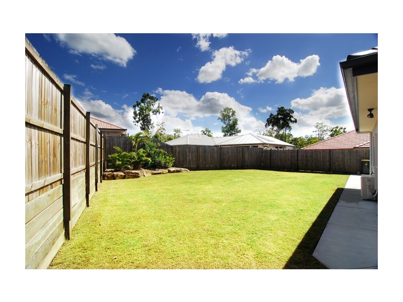 13 Grampians Close, Forest Lake QLD 4078