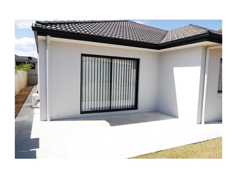 13 Grampians Close, Forest Lake QLD 4078